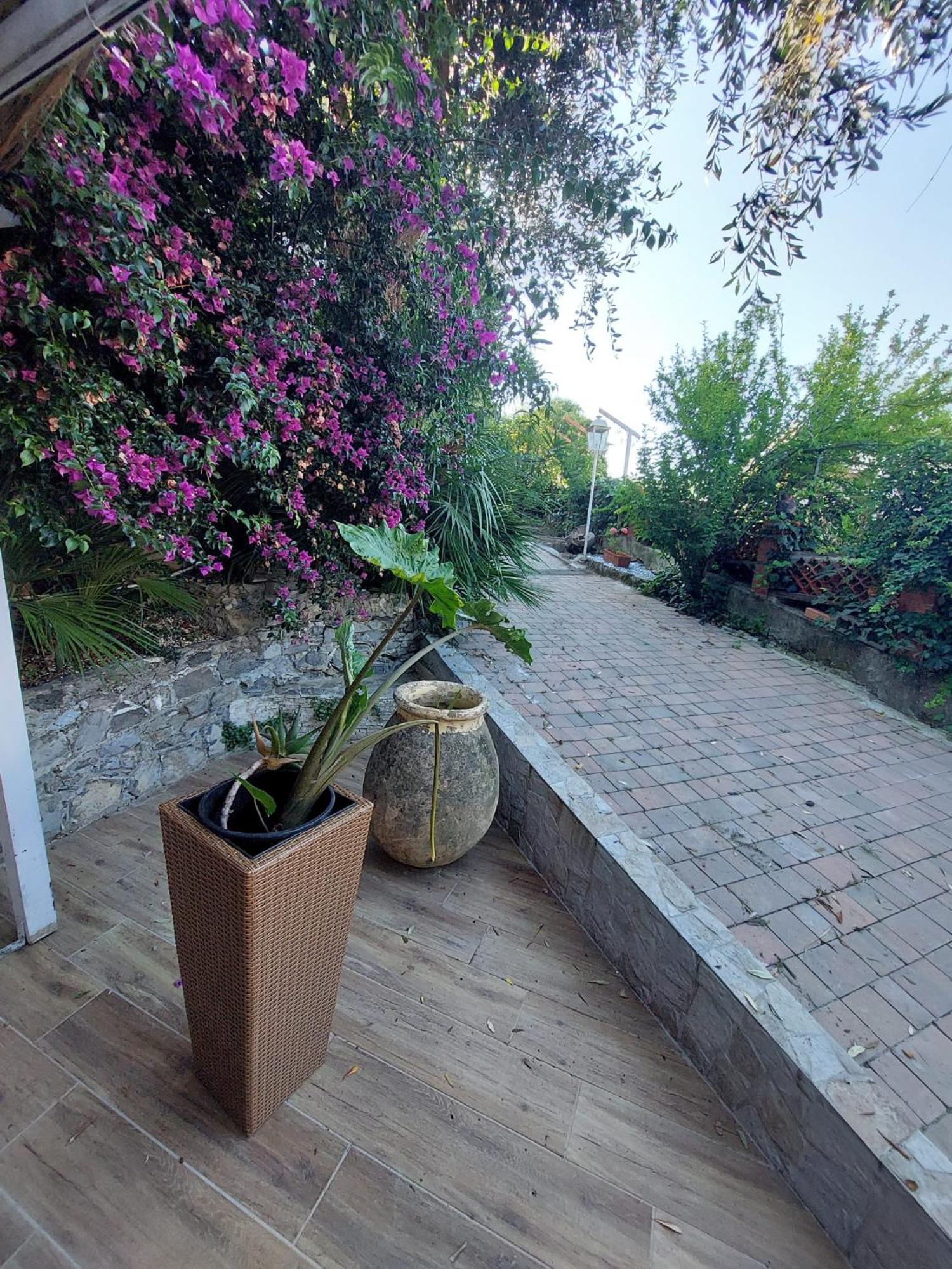 Apartamento Riviera Garden Génova Exterior foto